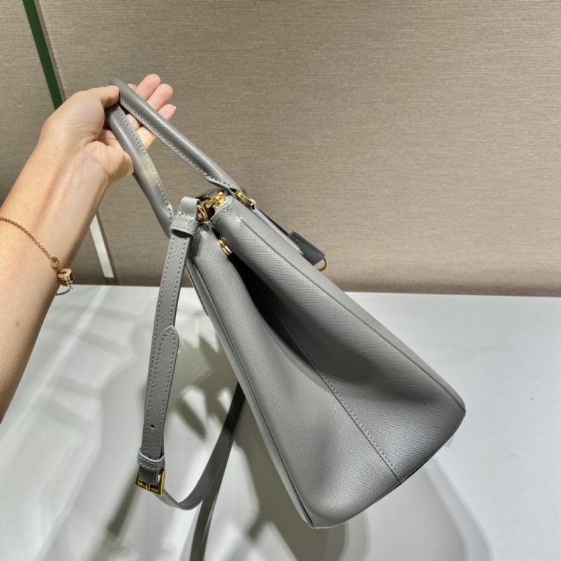 Pra*a top handle bags